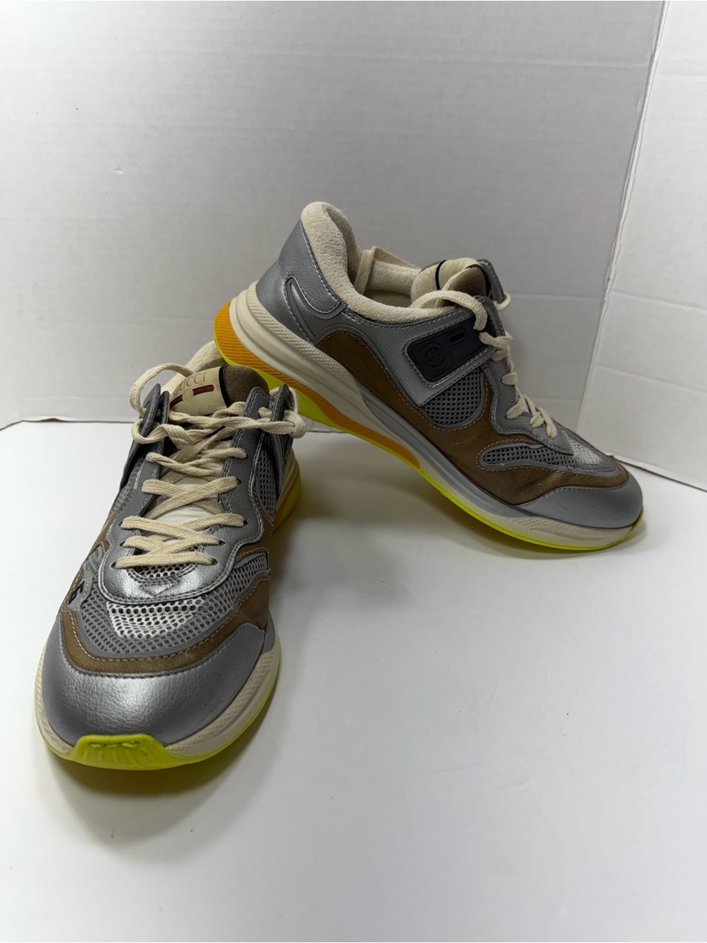 Gucci Ultrapace Sneakers Men's Gray Silver Leather Shoes size 10